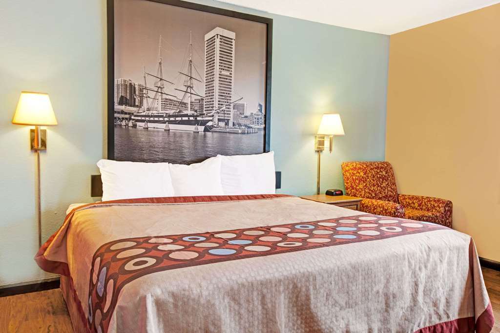 Super 8 By Wyndham Baltimore/Essex Area Habitación foto